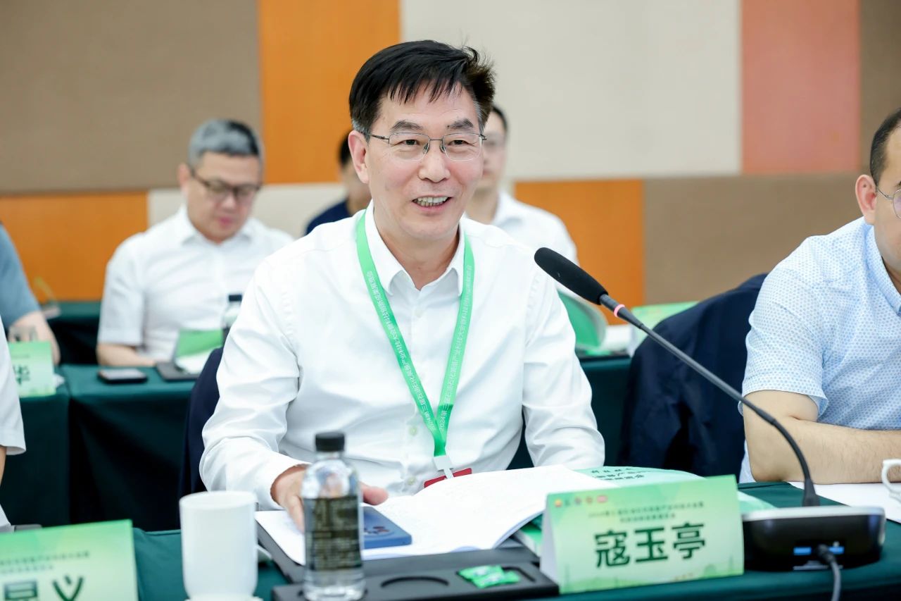 勇挑創新重擔,發展新質生產力——神開參加第三屆石油石化裝備產業科技大會(圖6) 勇挑創新重擔,發展新質生產力——神開參加第三屆石油石化裝備產業科技大會(圖6)